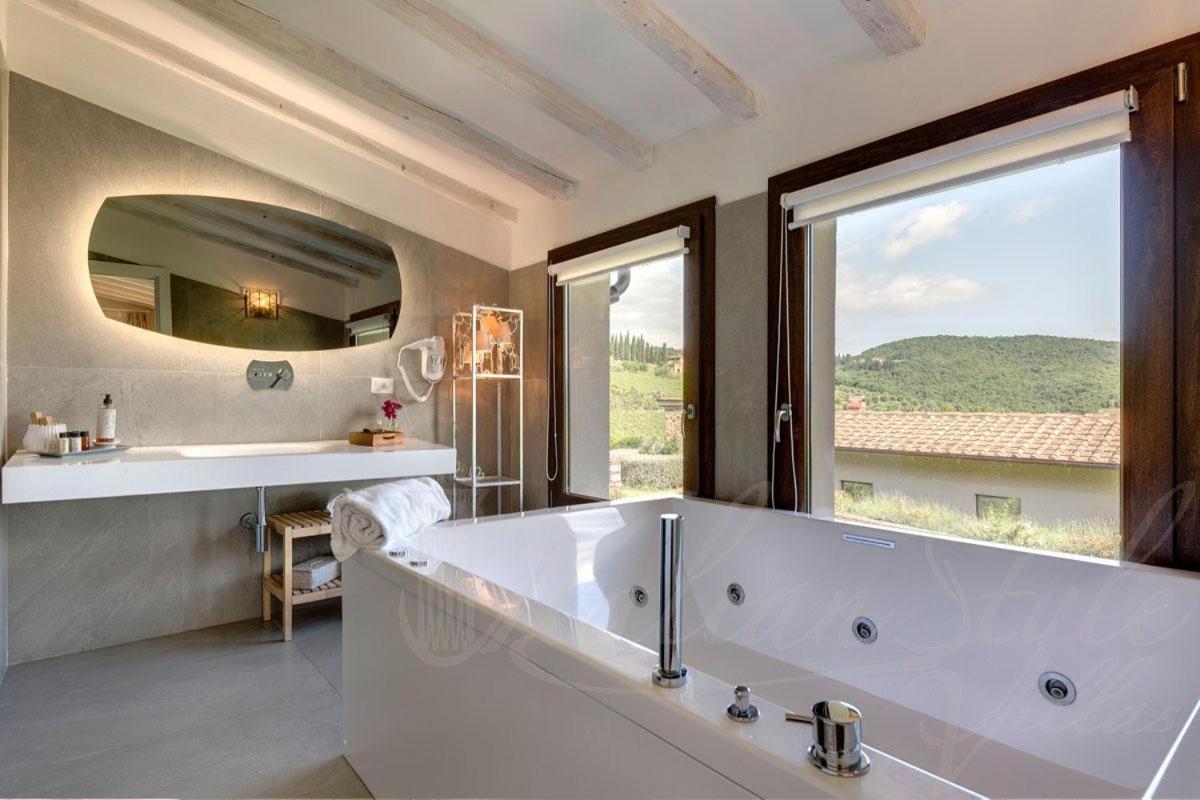 Villa Il Tinaio Panzano in Chianti ภายนอก รูปภาพ